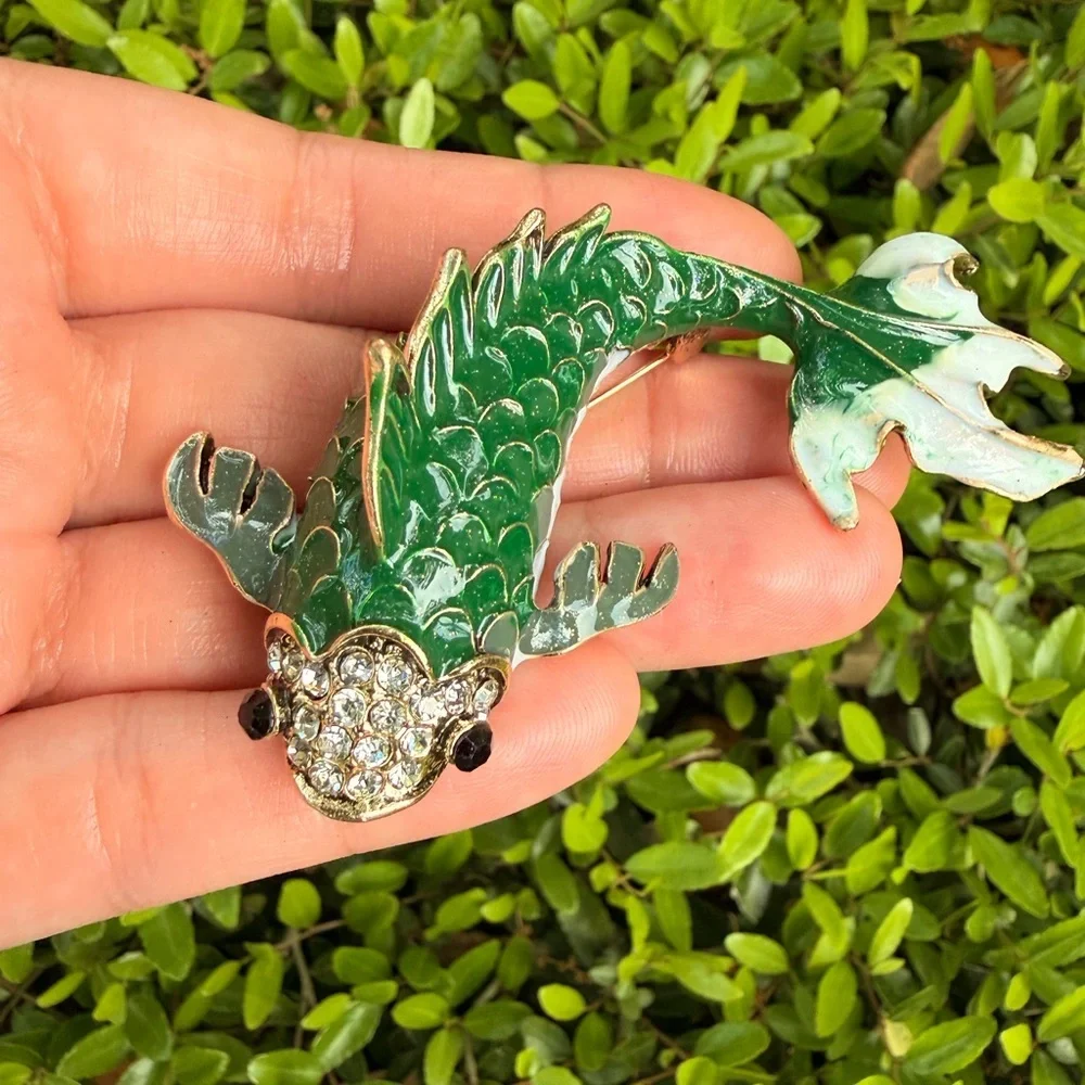 Betsey Johnson Green Fish Brooch Pin